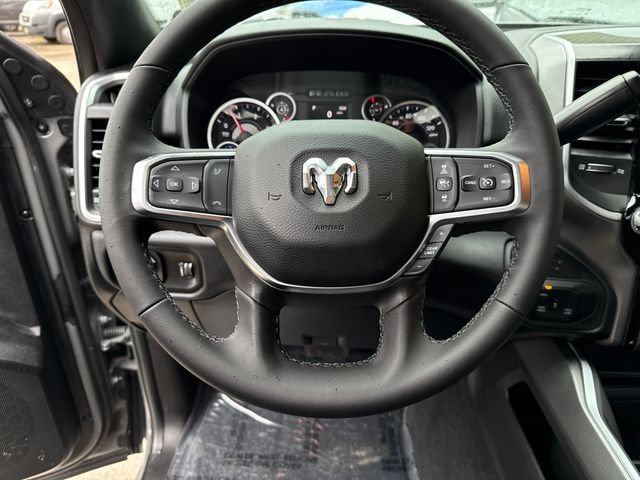 New 2026 RAM 3500 Big Horn AWD/4WD image 18