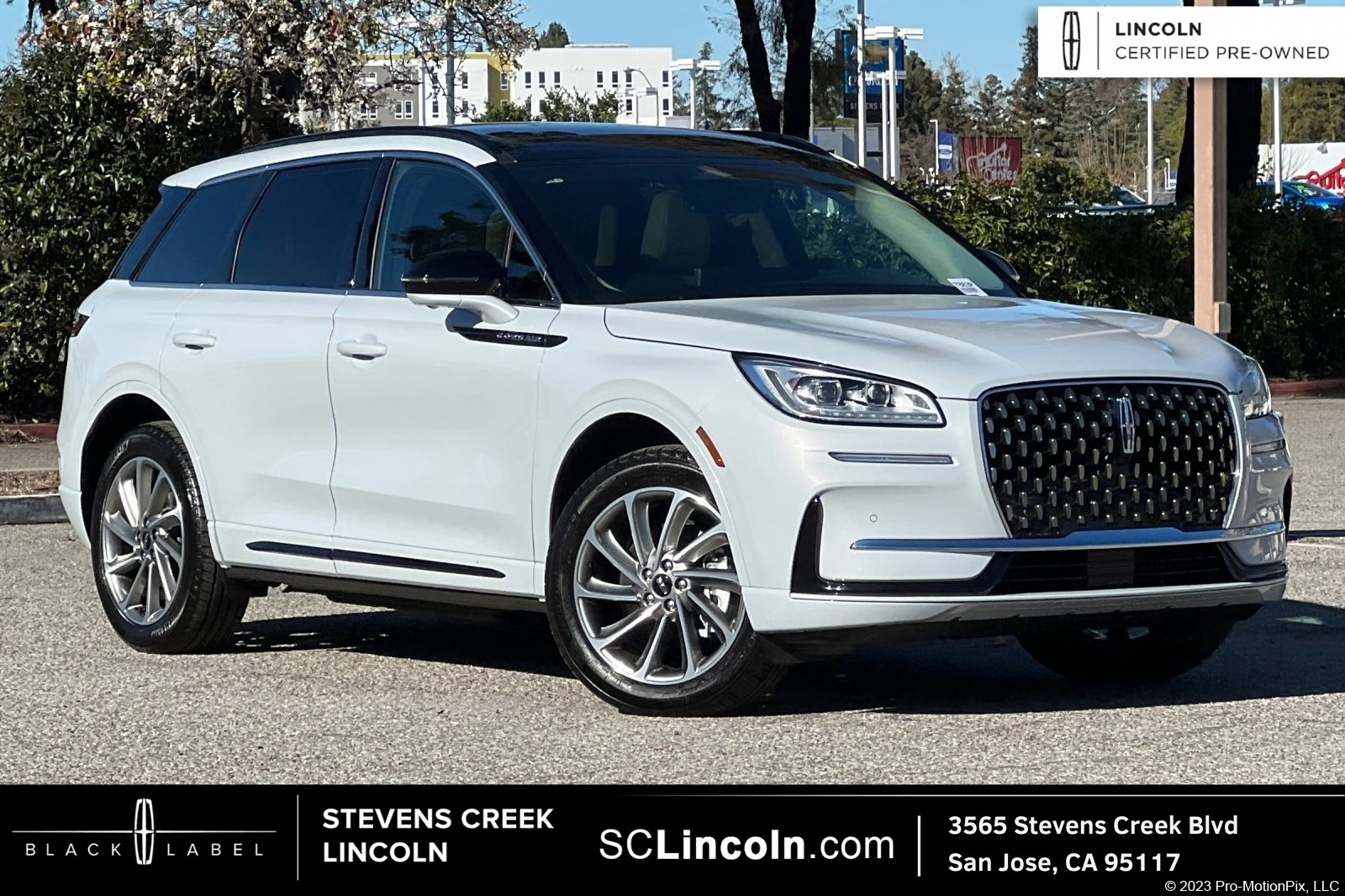 Certified 2025 Lincoln Corsair Grand Touring w/ Equipment Group 301A image 1