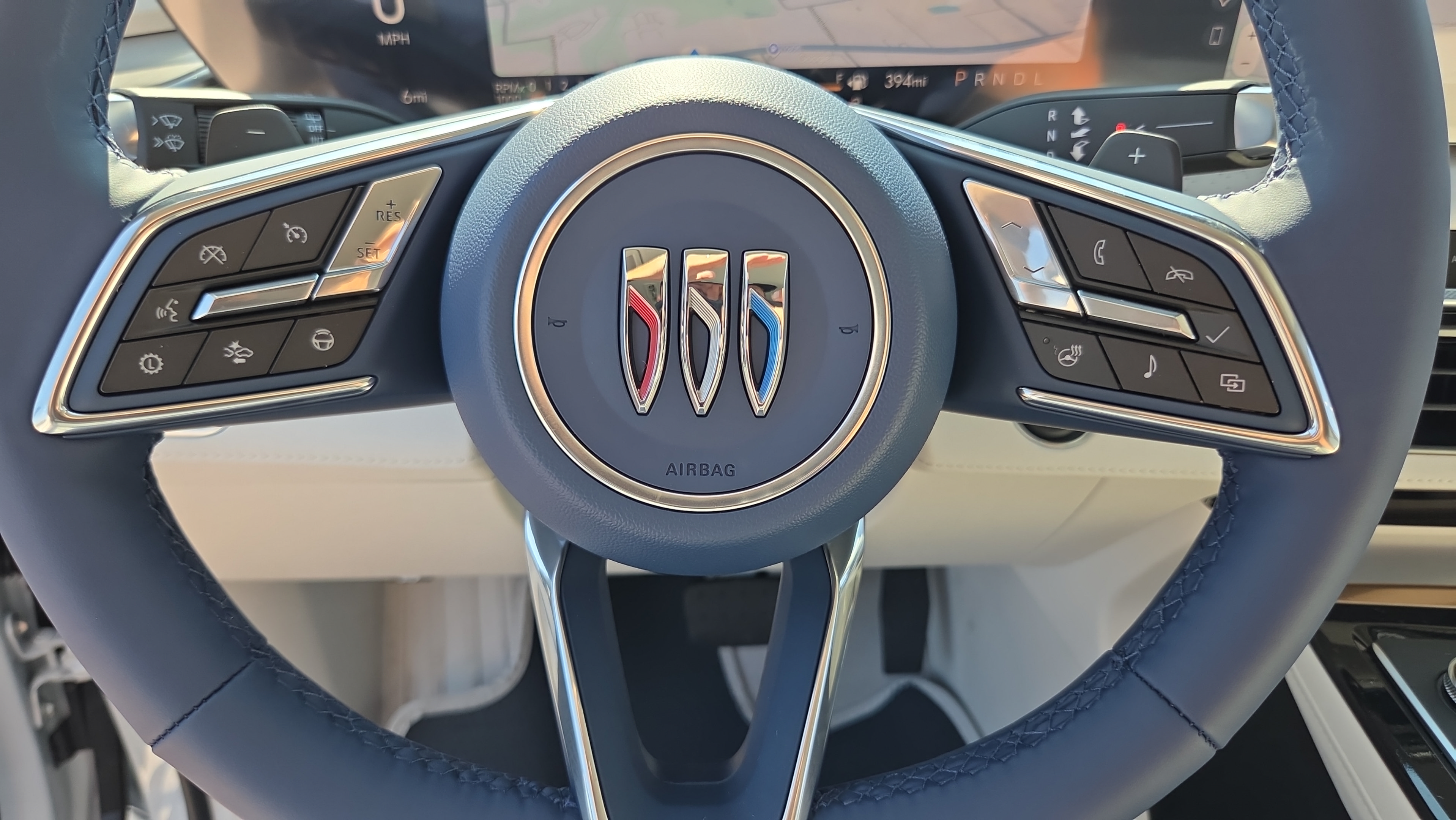 New 2026 Buick Enclave Avenir w/ Super Cruise Package FWD image 22