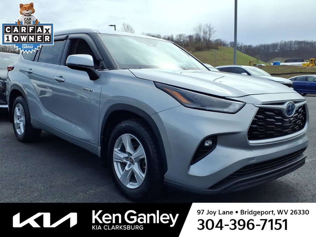 Used 2021 Toyota Highlander LE image 8