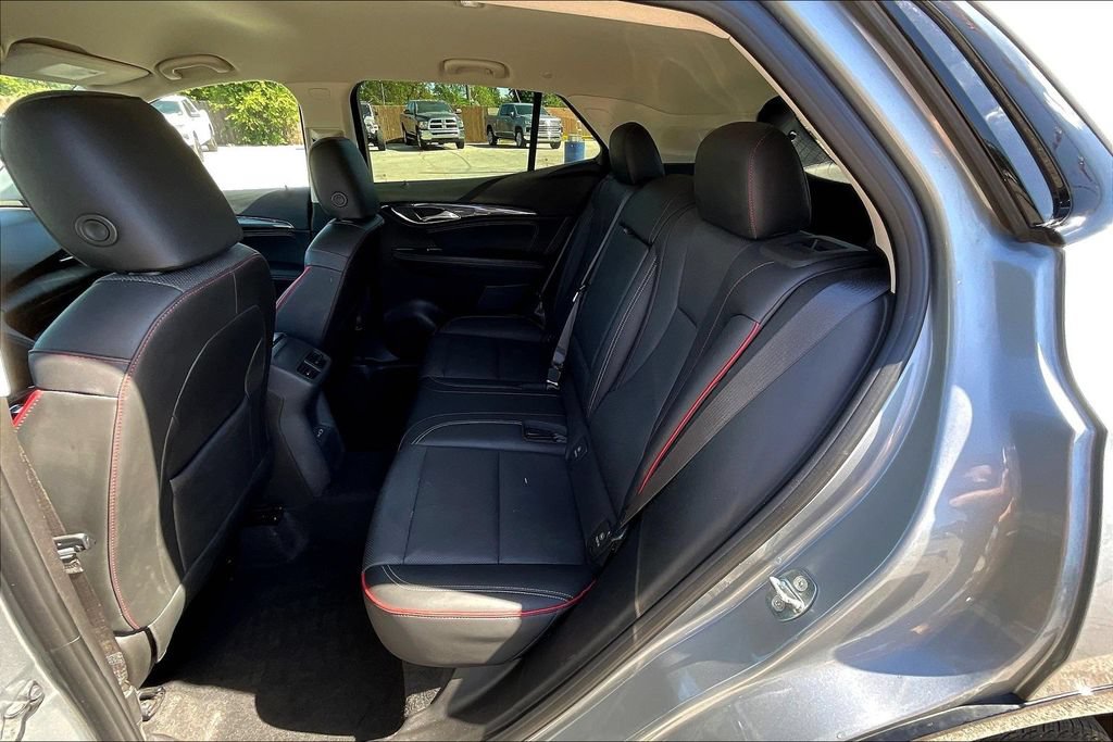 Used 2023 Buick Envision Essence w/ Sport Touring Package FWD image 6