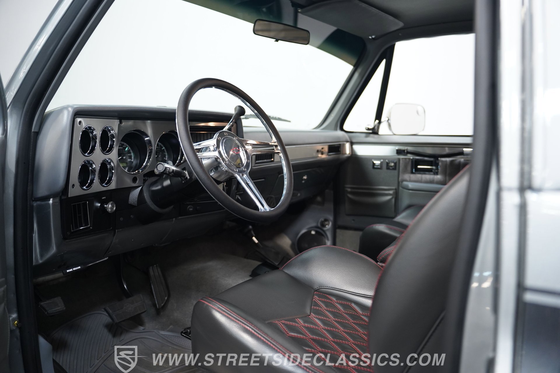 Used 1987 Chevrolet Blazer 4WD image 4
