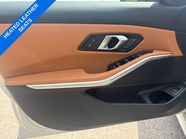 Used 2025 BMW 330i xDrive Sedan w/ Premium Package image 13