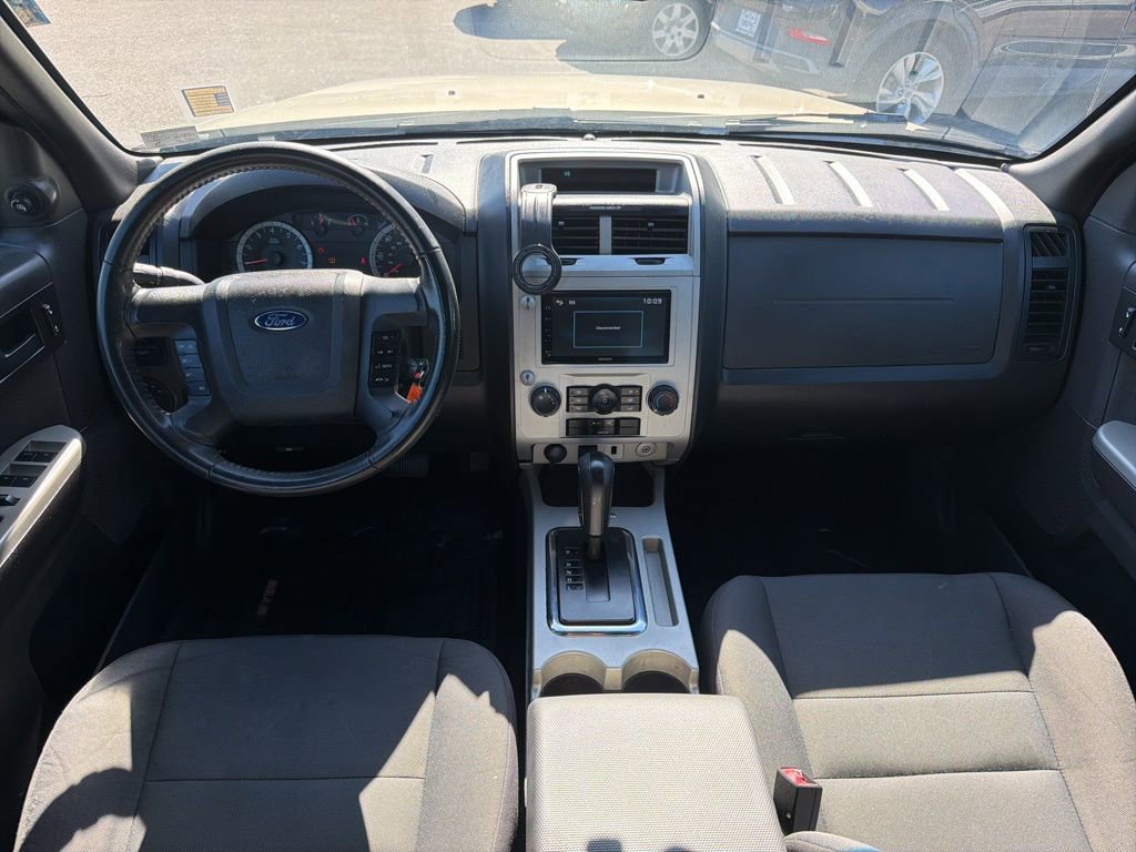 Used 2011 Ford Escape XLT w/ 201A Rapid Spec Order Code image 21