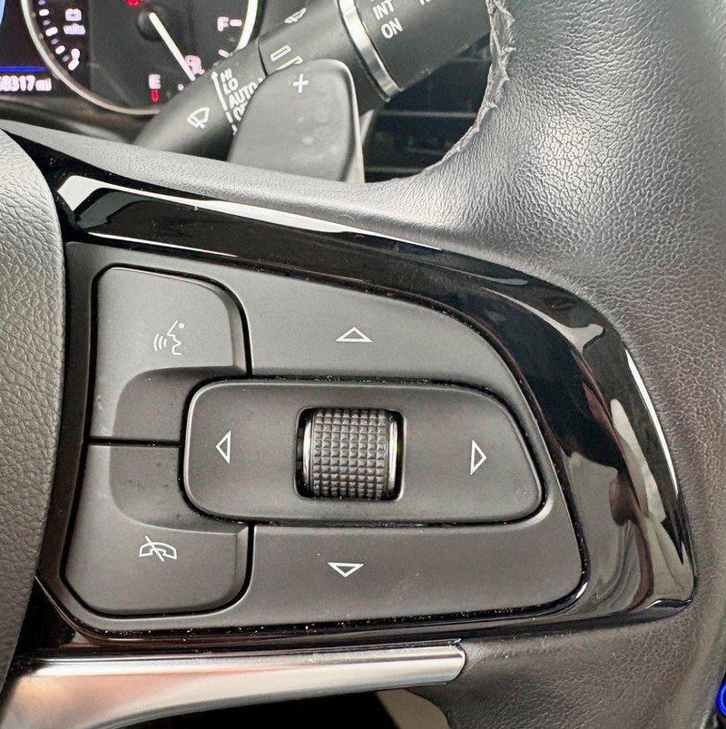 Used 2022 Buick Enclave Avenir w/ Avenir Technology Package AWD/4WD image 25