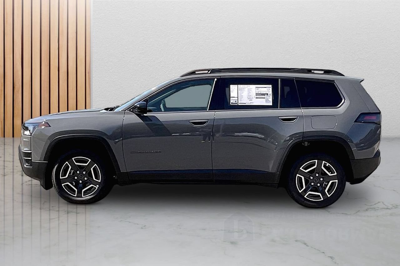 New 2026 Jeep Cherokee Laredo AWD/4WD image 5