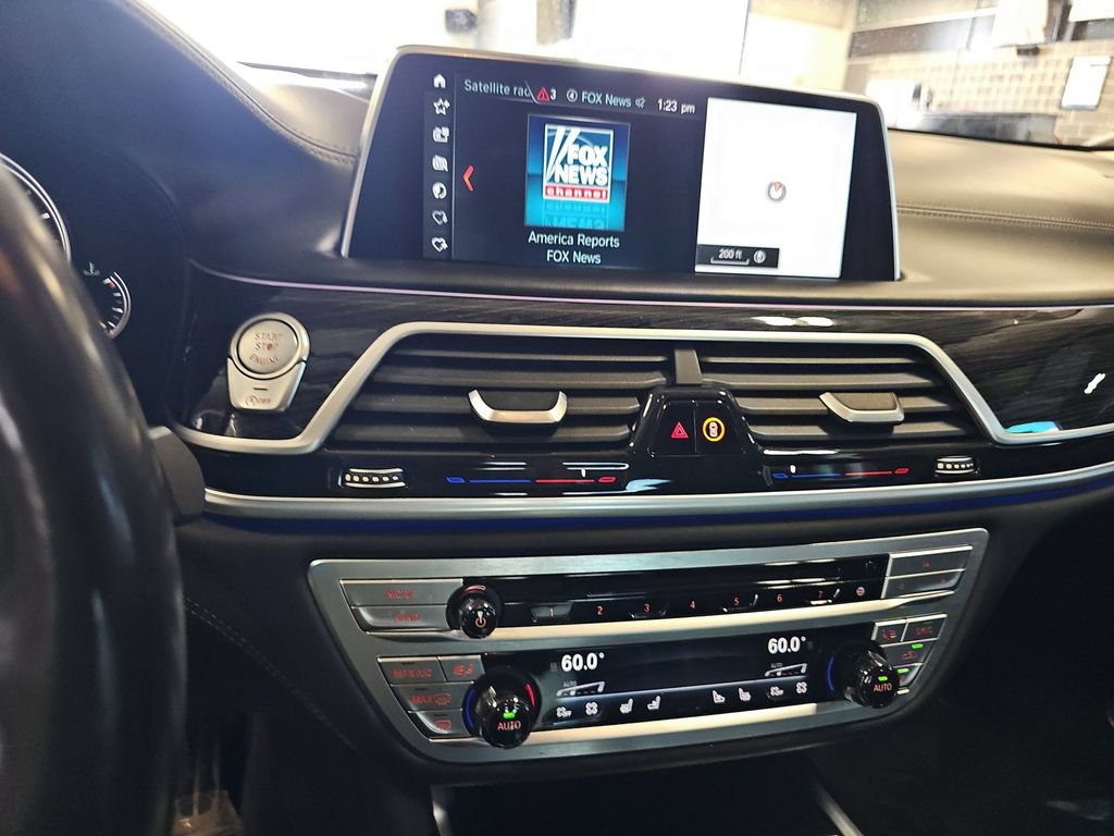 Used 2018 BMW M760i xDrive w/ Luxury Rear Seating Package AWD/4WD image 15