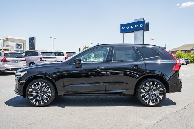 New 2026 Volvo XC60 T8 Ultra w/ Protection Package Premier AWD/4WD image 4