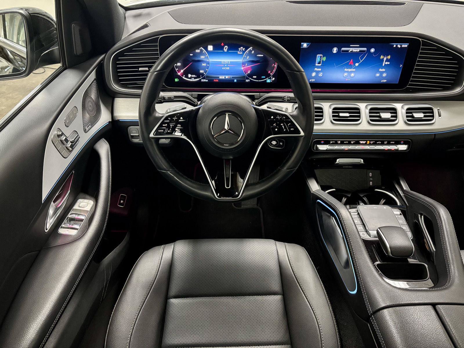 Used 2025 Mercedes-Benz GLE 350 4MATIC image 2