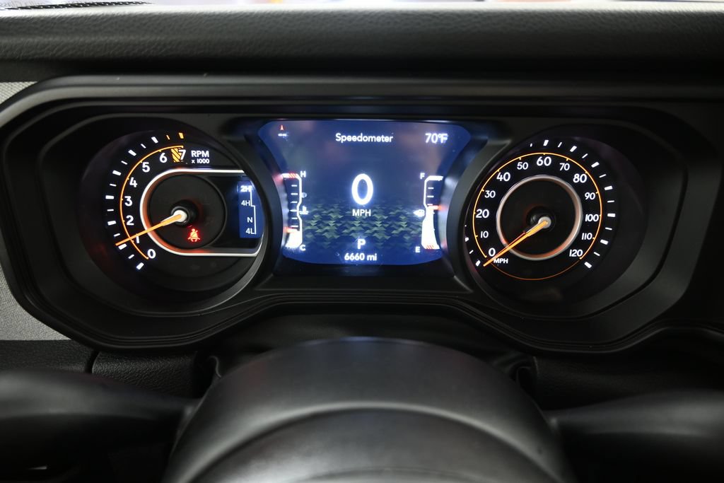 Used 2025 Jeep Gladiator Sport AWD/4WD image 25