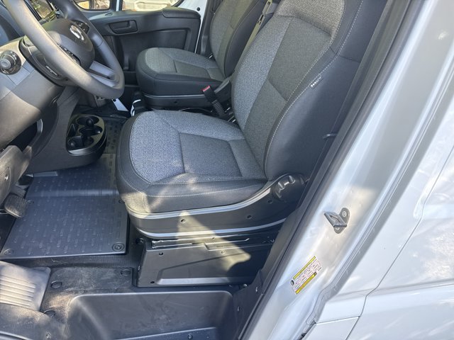 New 2026 RAM ProMaster 2500 w/ Convenience Group FWD image 9