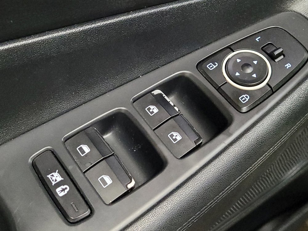 Used 2019 Hyundai Santa Fe SEL image 27