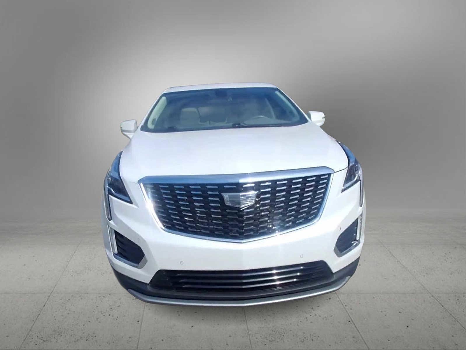 Used 2024 Cadillac XT5 Premium Luxury image 3
