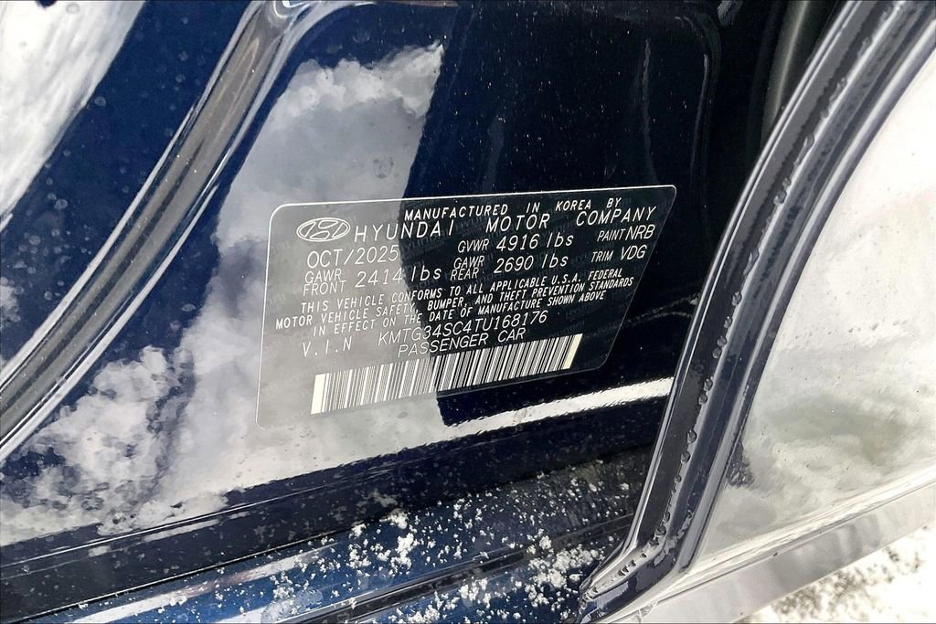 New 2026 Genesis G70 2.5T Prestige image 14