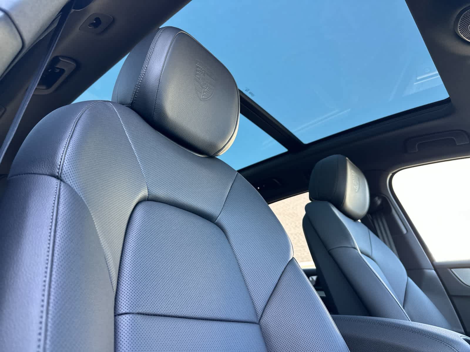 New 2026 Porsche Cayenne S AWD/4WD image 18