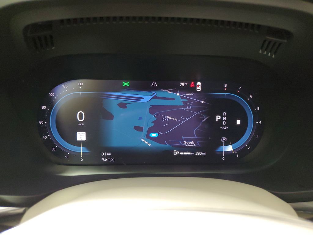 Certified 2023 Volvo XC60 B5 Plus w/ Climate Package FWD image 27