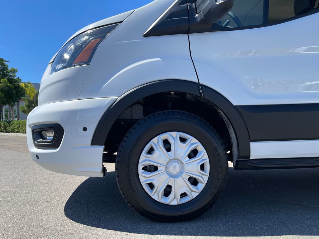 Used 2025 Ford Transit 350 XLT RWD image 11