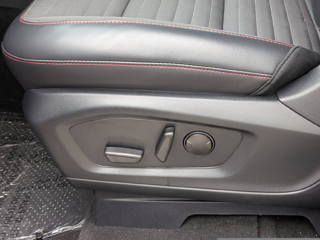 New 2026 Ford Explorer ST-Line w/ ST-Line Street Pack RWD image 23