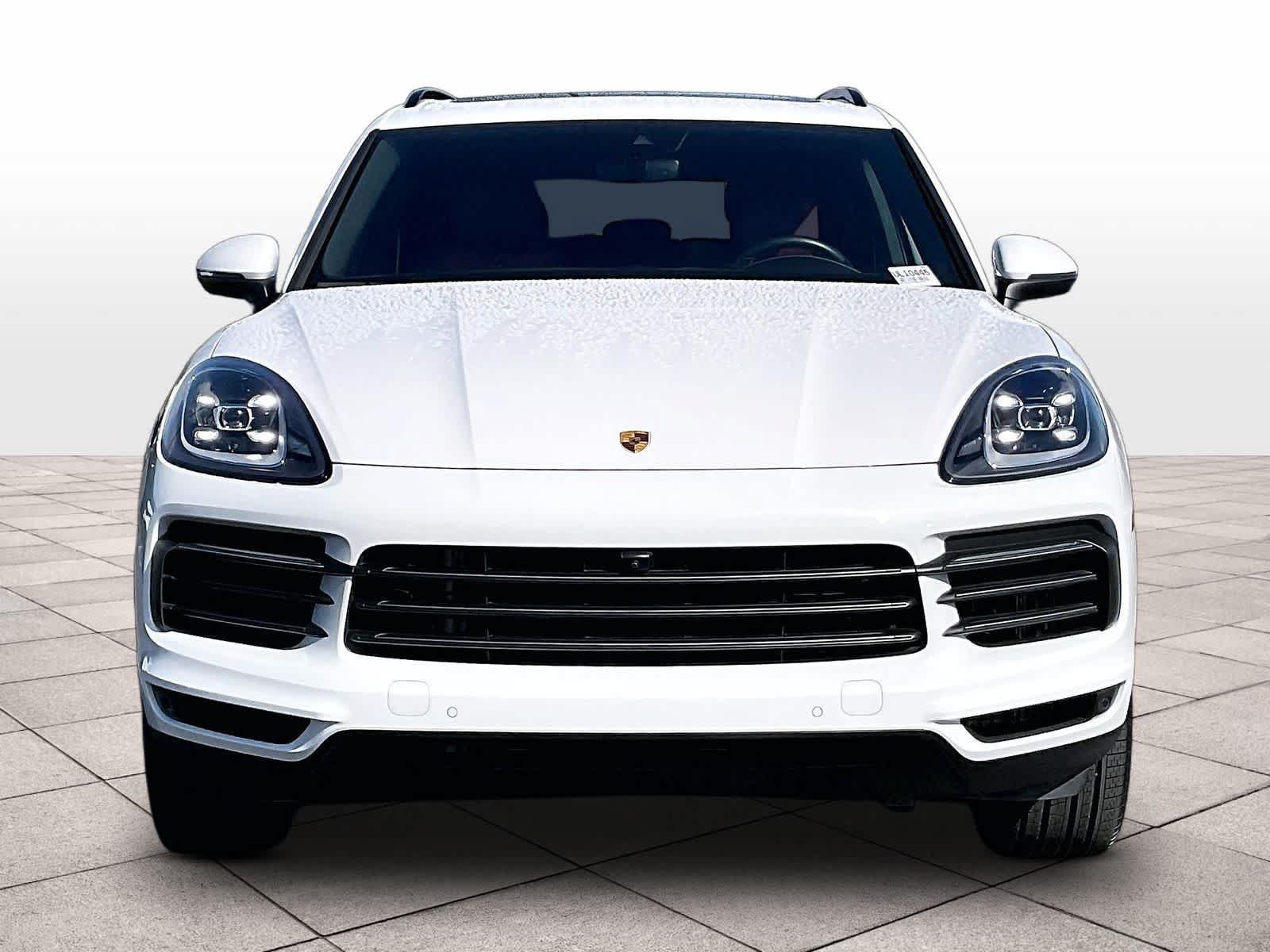 Used 2023 Porsche Cayenne Platinum Edition AWD/4WD image 3