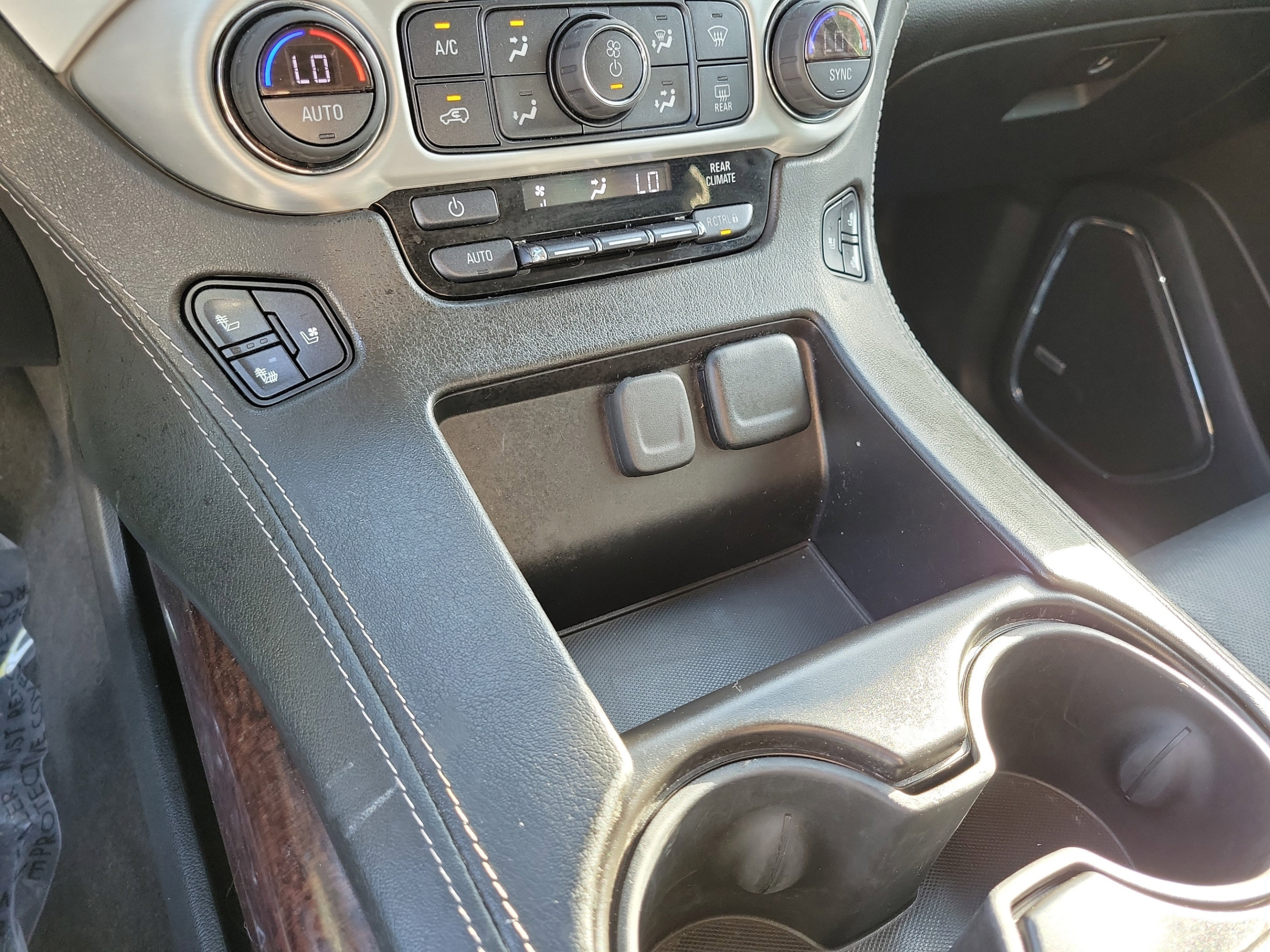 Used 2020 GMC Yukon SLT w/ Open Road Package RWD image 21