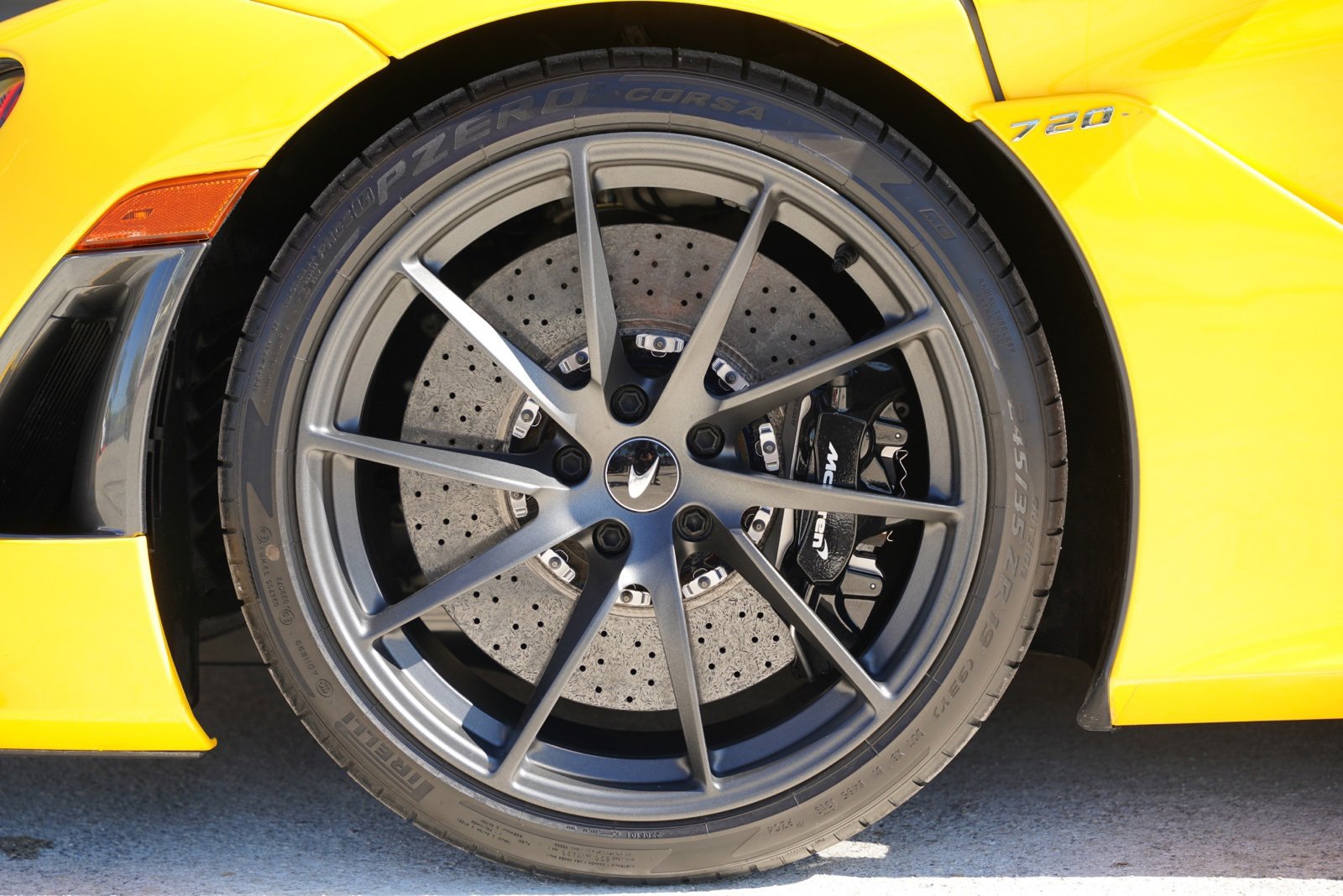 Used 2019 McLaren 720S Performance image 10