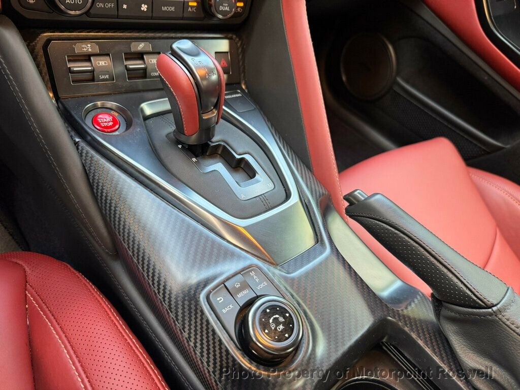 Used 2024 Nissan GT-R Premium w/ Premium Interior Package image 28