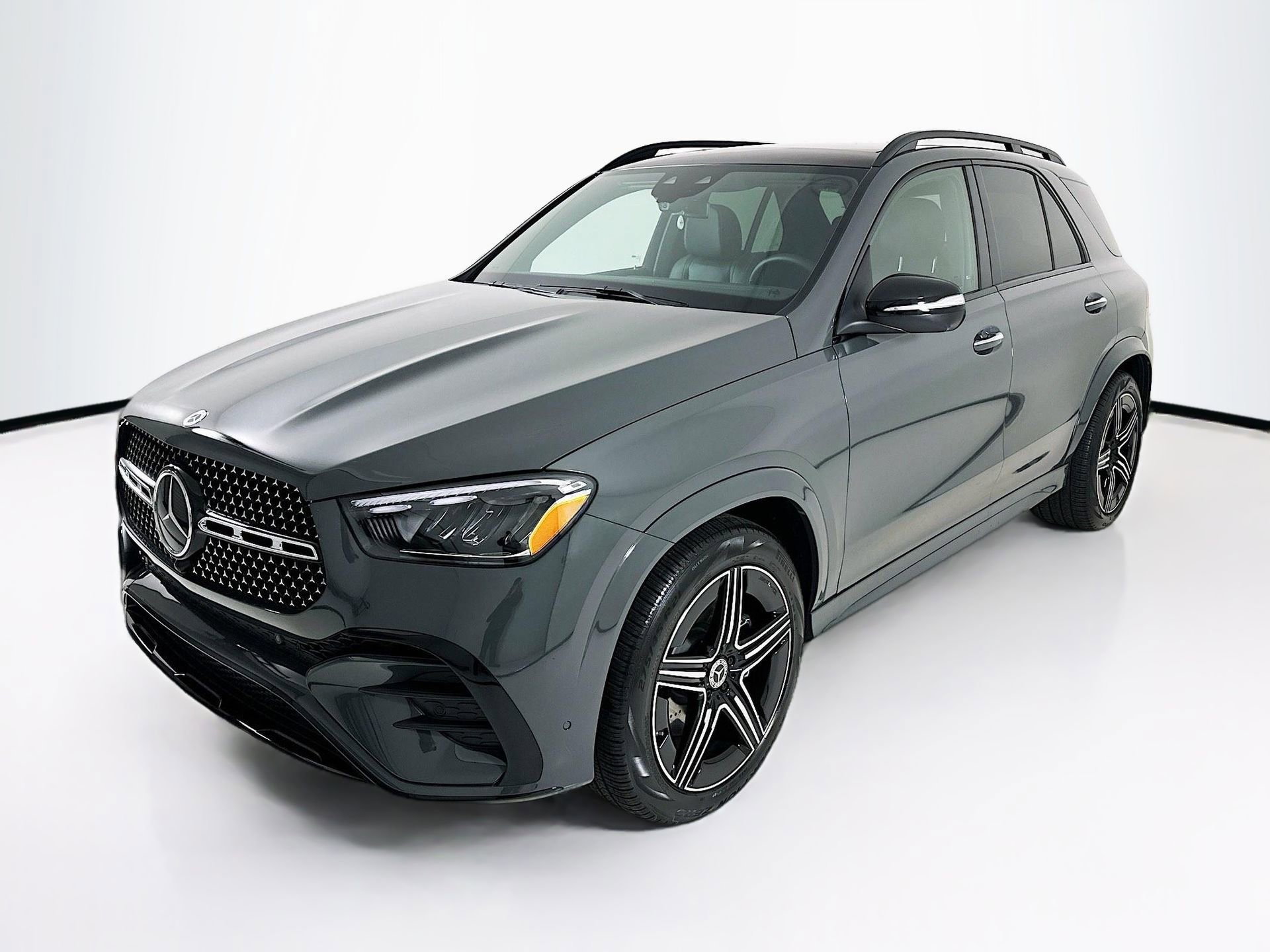 Used 2026 Mercedes-Benz GLE 450 4MATIC image 3