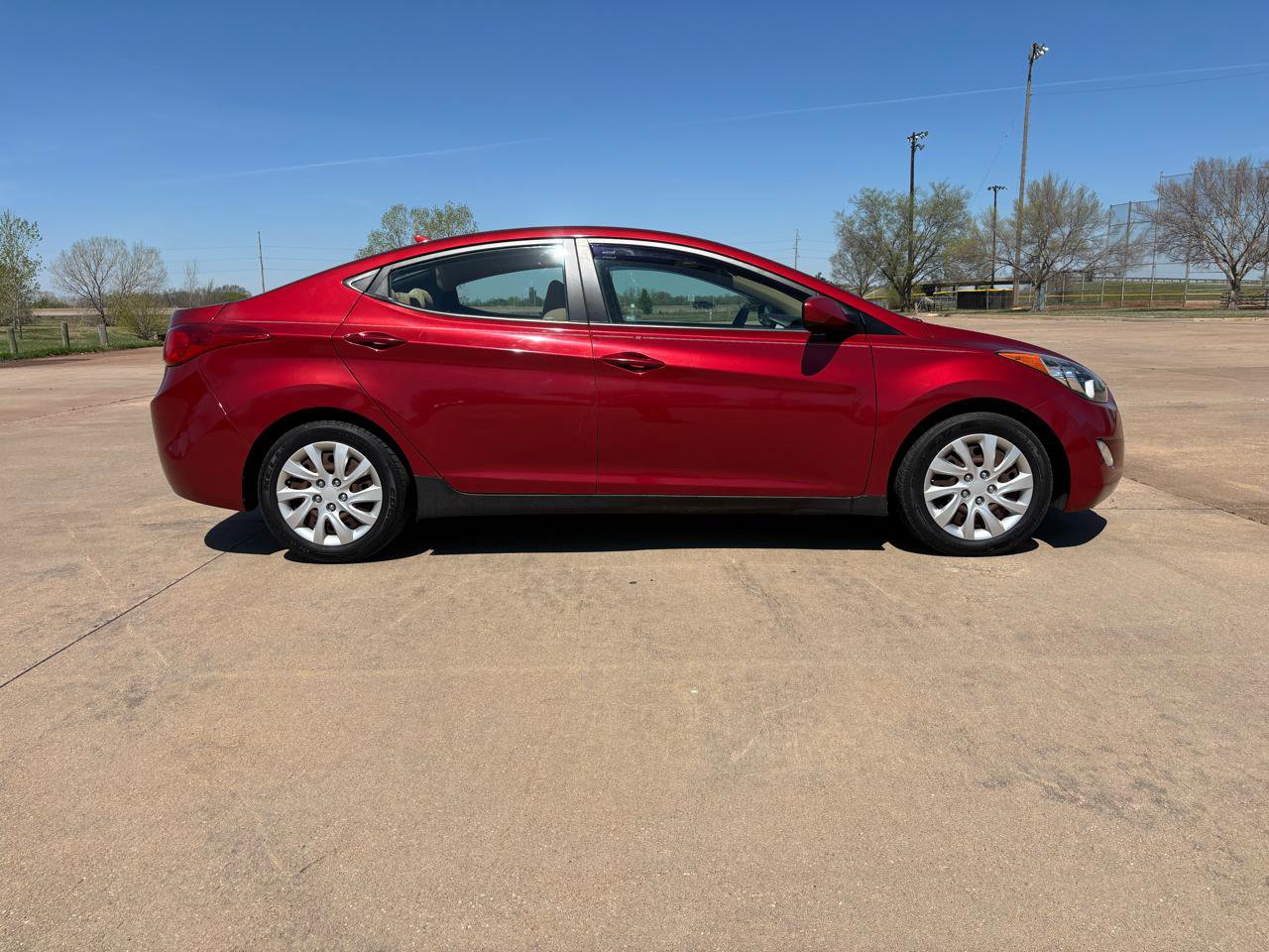 Used 2012 Hyundai Elantra GLS image 20