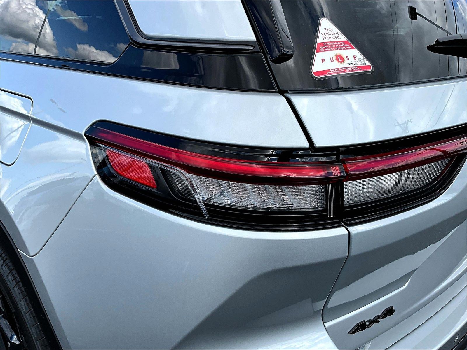 New 2026 Jeep Grand Cherokee Altitude AWD/4WD image 15