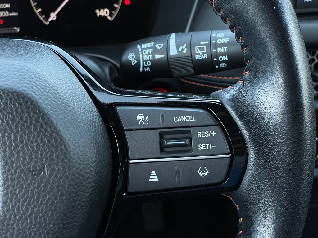 Certified 2025 Honda HR-V Sport image 14