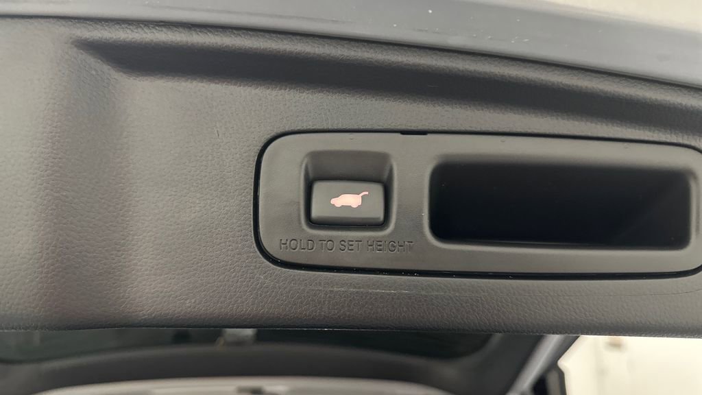 Used 2024 Honda CR-V EX-L image 27