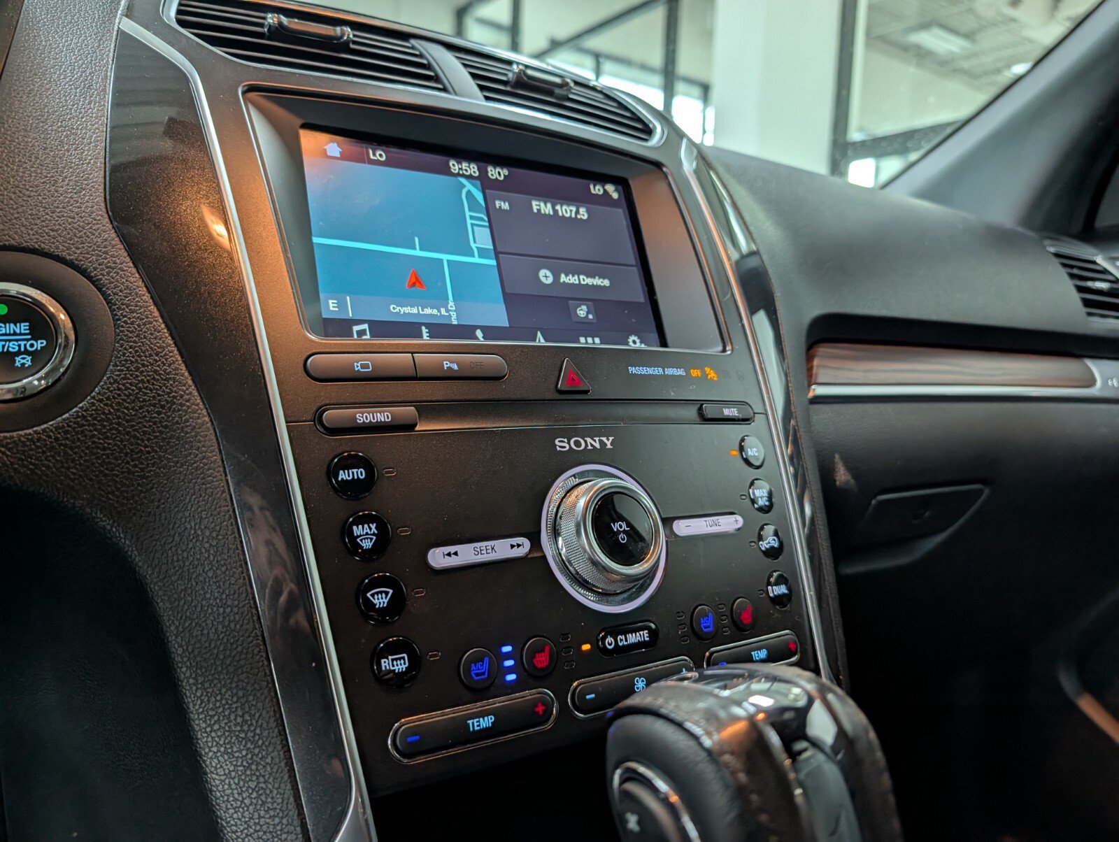 Used 2019 Ford Explorer Limited w/ Ford Safe & Smart Package AWD/4WD image 23