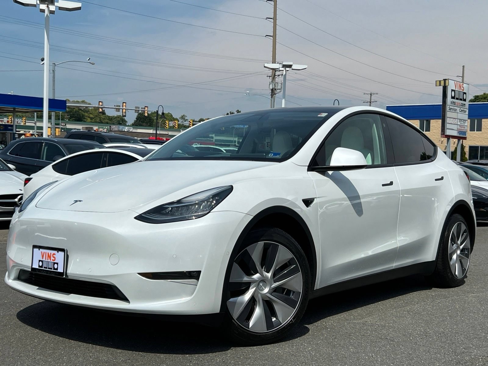 Used 2022 Tesla Model Y Long Range AWD/4WD image 12