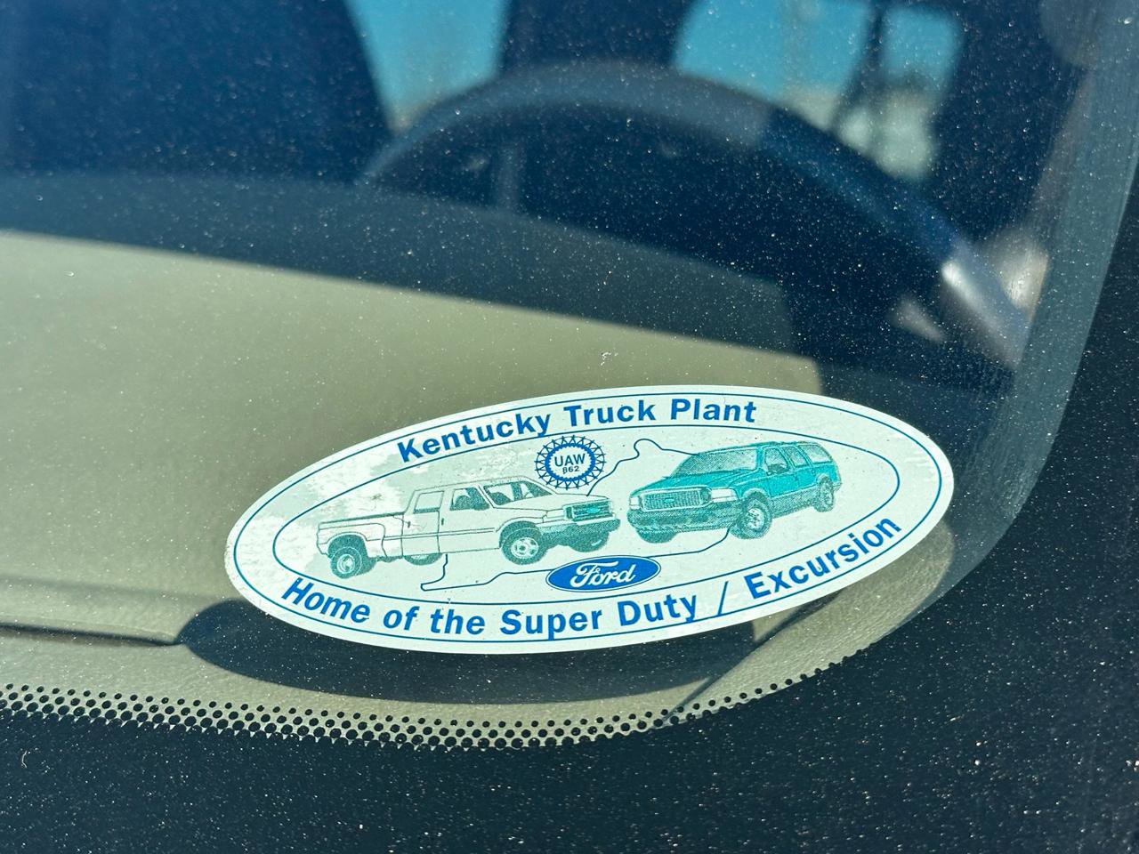 Used 2005 Ford Excursion Eddie Bauer image 22