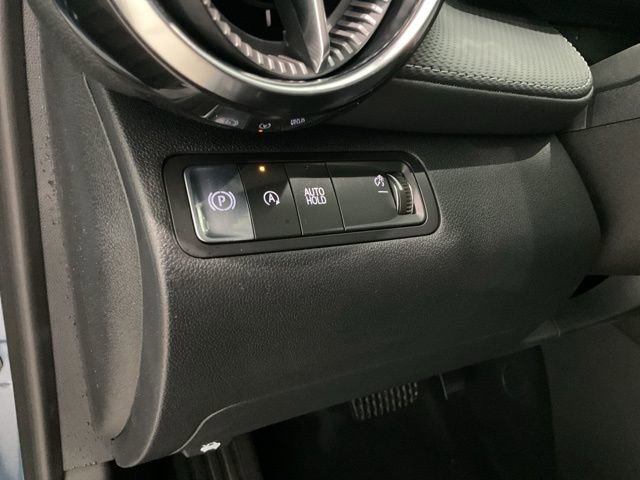 Used 2026 Chevrolet Equinox LT w/ Convenience Package II image 7