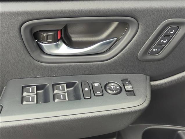 New 2025 Honda Pilot EX-L image 8