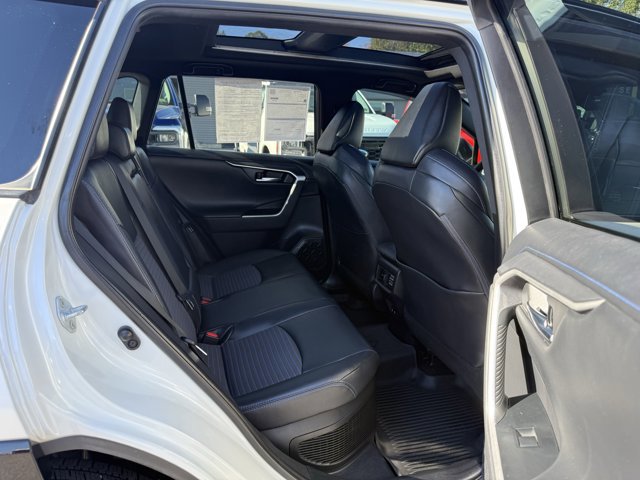 Used 2021 Toyota RAV4 XSE image 5