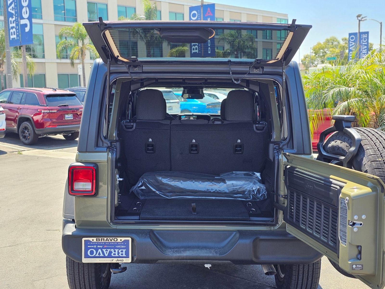 New 2026 Jeep Wrangler Unlimited Sport AWD/4WD image 7