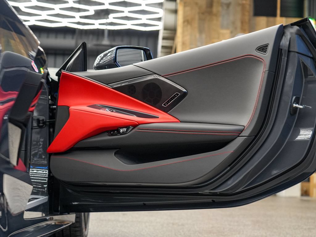 New 2027 Chevrolet Corvette Stingray Convertible w/ Stealth Interior Trim Package RWD image 23