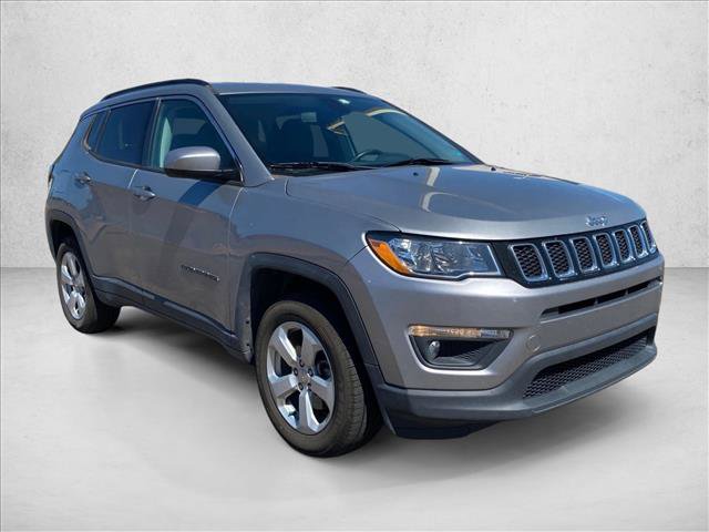 Used 2020 Jeep Compass Latitude AWD/4WD image 3