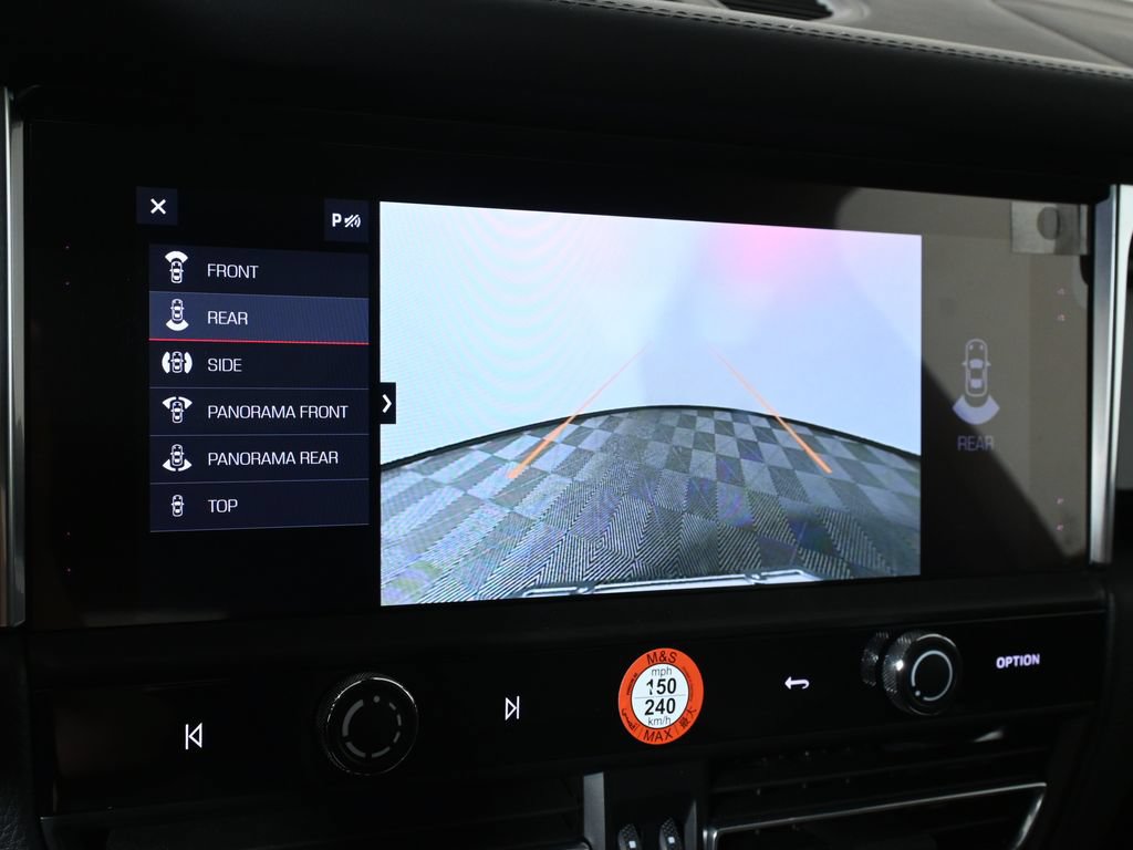 Used 2026 Porsche Macan AWD/4WD image 27