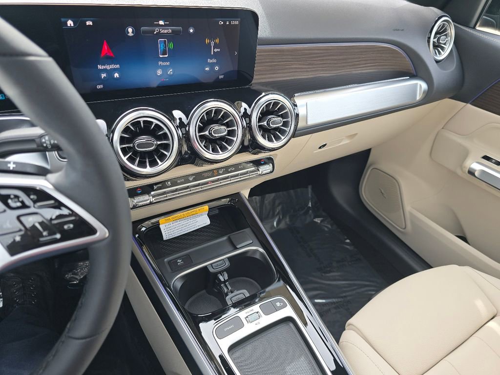 New 2026 Mercedes-Benz GLB 250 4MATIC image 31