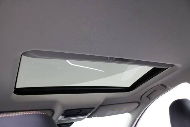 Certified 2020 Nissan Altima 2.5 SR w/ Premium Package FWD image 20
