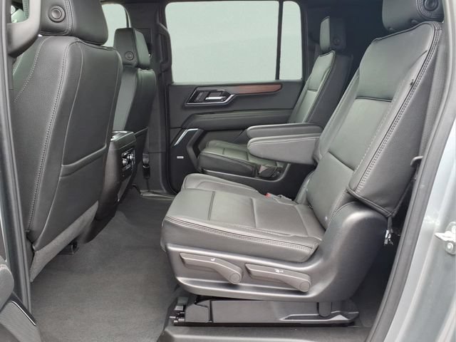 Used 2025 GMC Yukon XL Denali AWD/4WD image 20