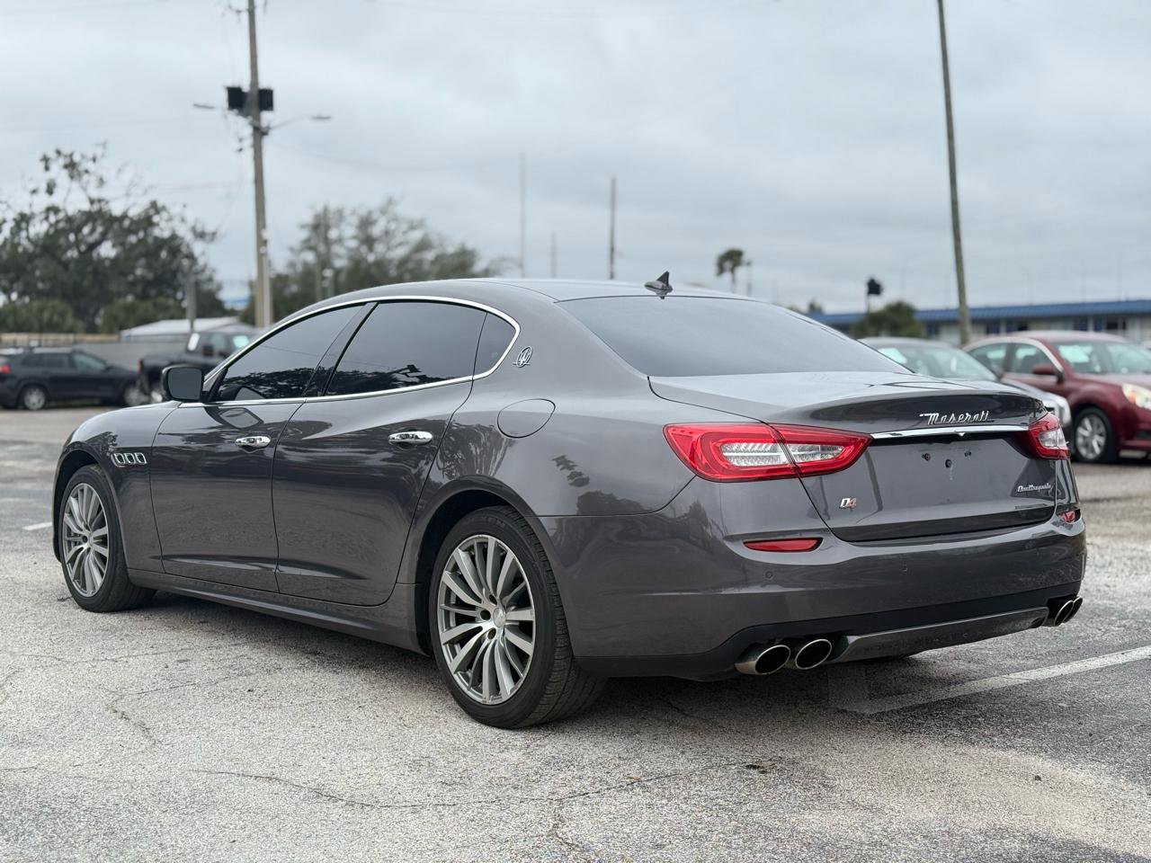 Used 2016 Maserati Quattroporte S Q4 AWD/4WD image 3