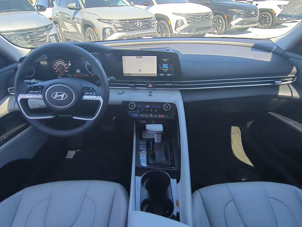 New 2026 Hyundai Elantra Limited image 16