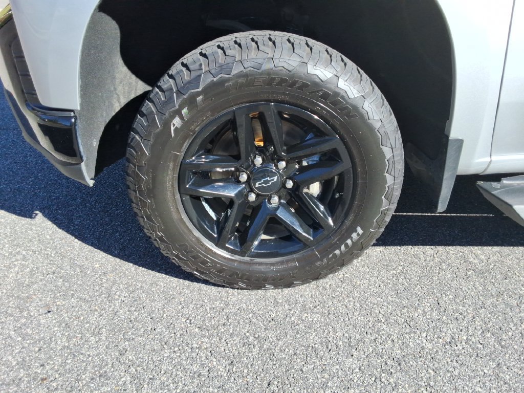 Certified 2022 Chevrolet Silverado 1500 LT Trail Boss w/ Convenience Package II AWD/4WD image 11