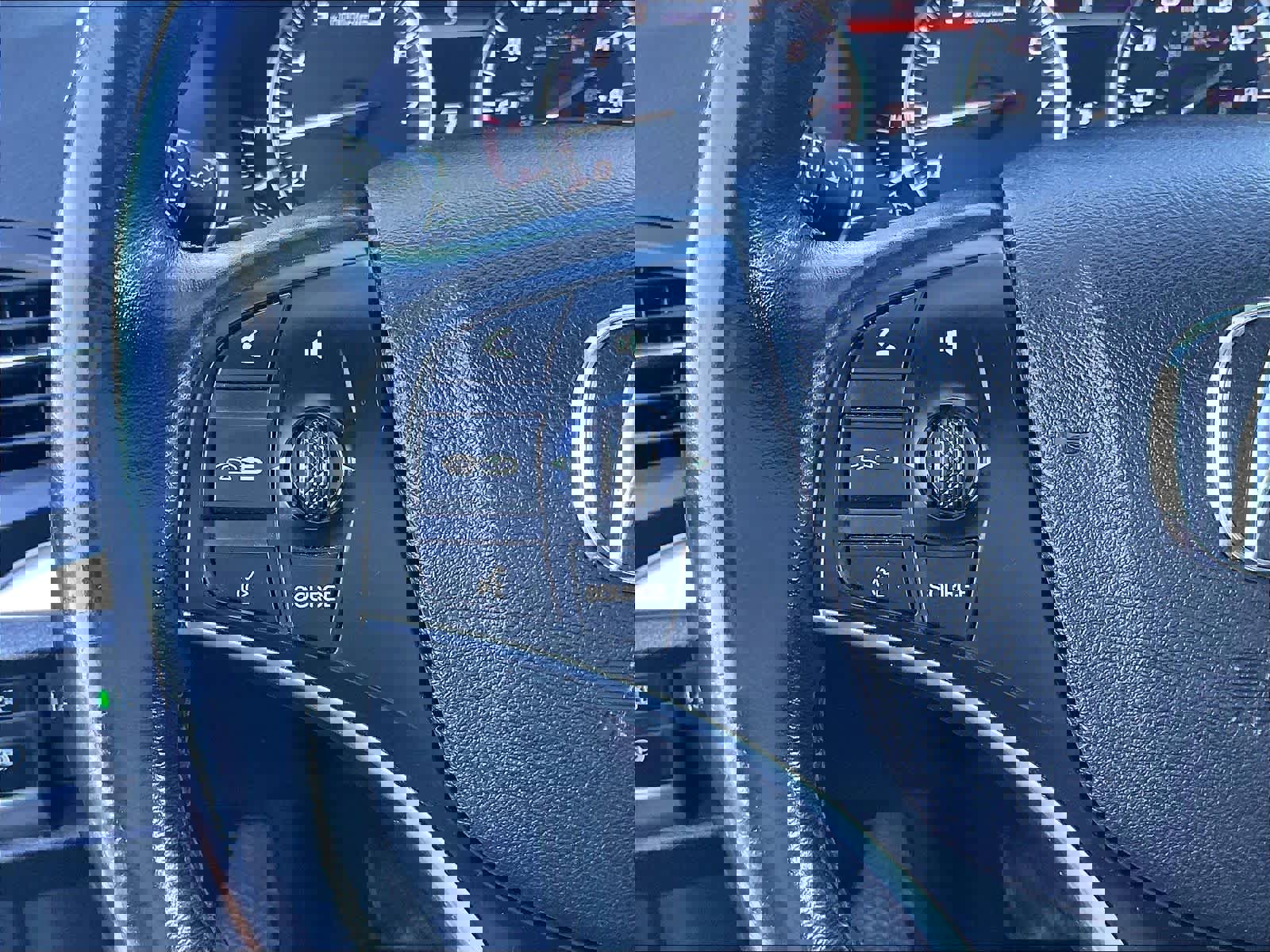 Used 2017 Acura MDX SH-AWD image 20