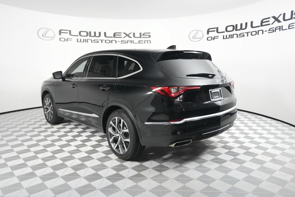 Used 2023 Acura MDX SH-AWD w/ Technology Package image 5