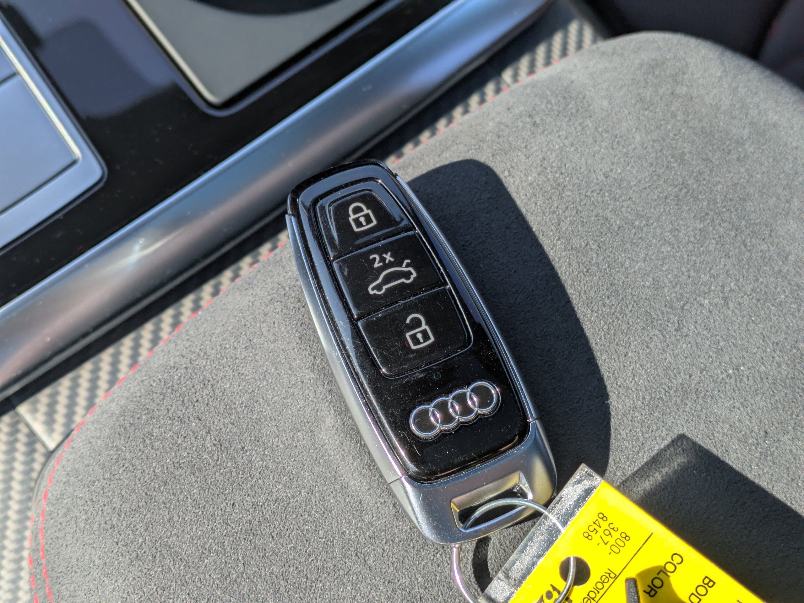 Used 2025 Audi RS Q8 performance image 30